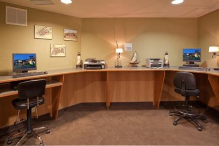 фото отеля Holiday Inn Express & Suites - McKinleyville