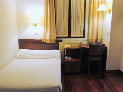 фото отеля Hotel Zarauz