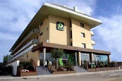 фото отеля Odissea Park Apartaments Santa Susanna