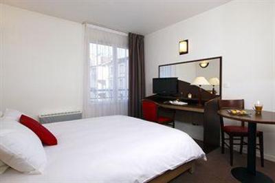 фото отеля Appart'City Clichy-la-Garenne