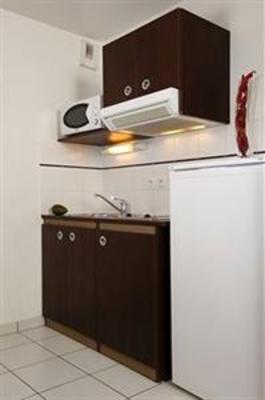 фото отеля Appart'City Clichy-la-Garenne