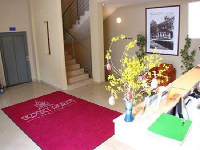 фото отеля Erzsebet Kiralyne Hotel