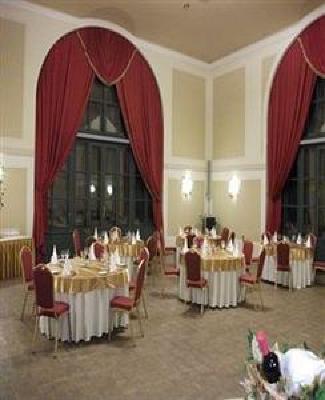фото отеля Erzsebet Kiralyne Hotel