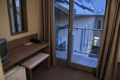 фото отеля Erzsebet Kiralyne Hotel