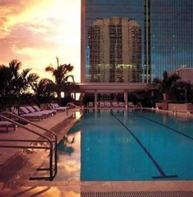 фото отеля Conrad Miami