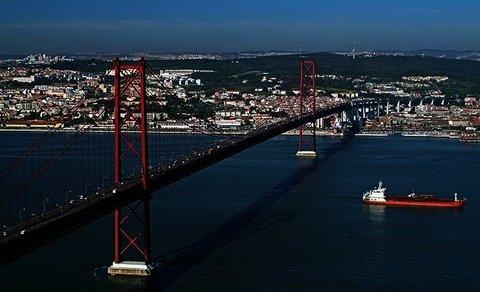 фото отеля Holiday Inn Lisbon - Continental