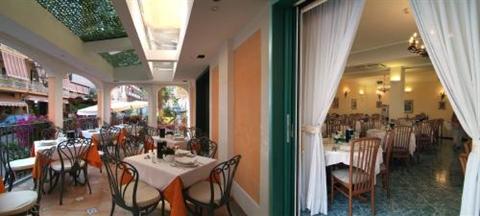 фото отеля Hotel Santa Lucia Minori