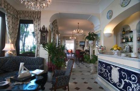 фото отеля Hotel Santa Lucia Minori