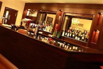 фото отеля Hallmark Hotel Gloucester