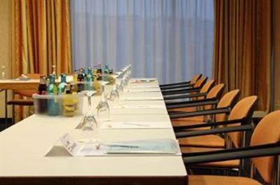фото отеля Arcadia Hotel Wuppertal