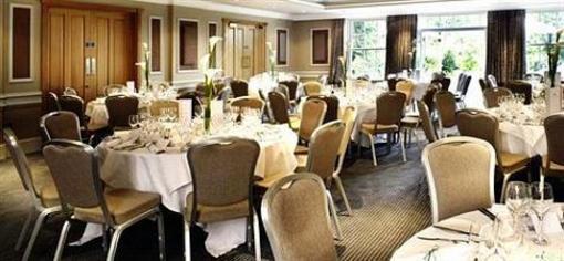 фото отеля Alexander House Hotel East Grinstead