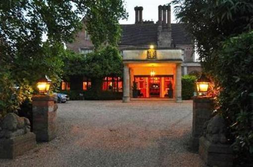 фото отеля Alexander House Hotel East Grinstead
