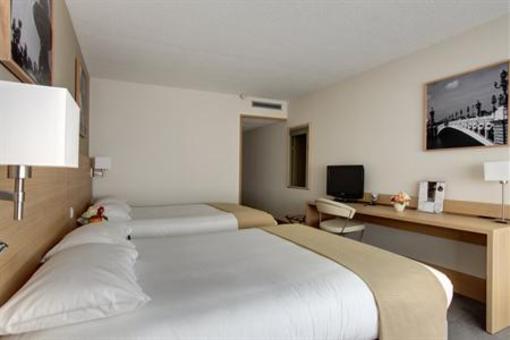 фото отеля Best Western Paris CDG Airport