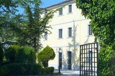 фото отеля Antica Stazione Hotel Chiaramonte Gulfi