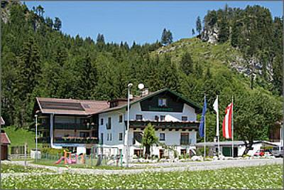 фото отеля Tannenhof Hotel Reutte