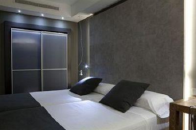 фото отеля Hotel Zenit Conde de Orgaz