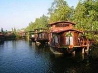 Mom Chailai River Retreat Nakhon Pathom