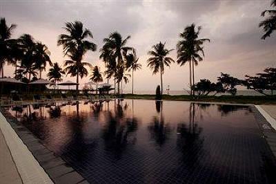 фото отеля Kantary Beach Hotel Villas & Suite Phang Nga
