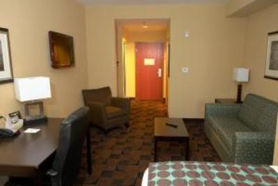 фото отеля BEST WESTERN Motorsports Inn & Suites