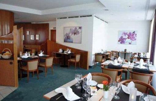 фото отеля Hotel Dresdner Heide
