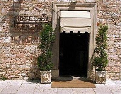 фото отеля Il Palazzo Hotel Assisi