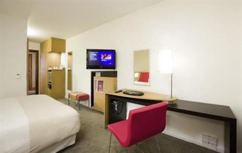 фото отеля Novotel Wolverhampton