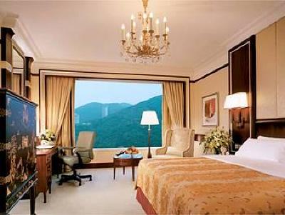 фото отеля Island Shangri-La Hotel