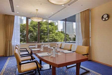 фото отеля Hilton Hotel Tokyo
