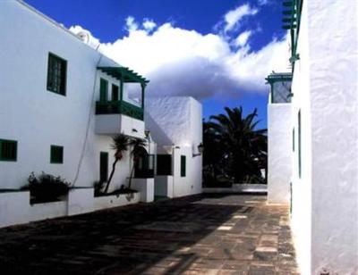 фото отеля Las Colinas Aparthotel Lanzarote