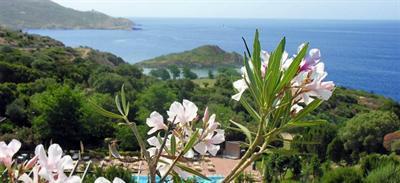 фото отеля Hotel Residence Baia delle Ginestre