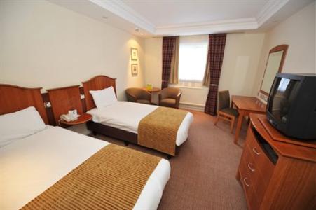 фото отеля Holiday Inn Manchester Airport Wilmslow