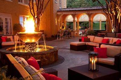 фото отеля Artmore Hotel