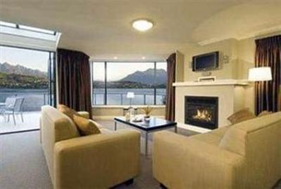 фото отеля Oaks Shores Apartment Queenstown