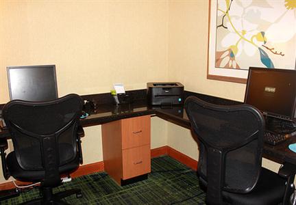 фото отеля Fairfield Inn & Suites Orlando Universal Studios