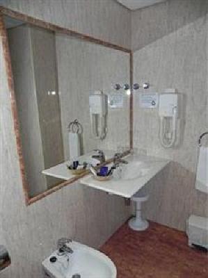 фото отеля Reina Ana Maria Hotel