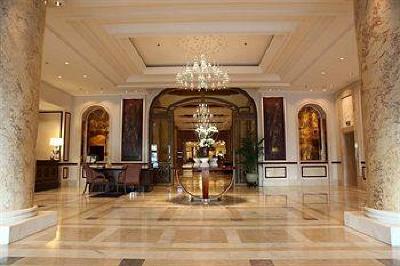 фото отеля Athenee Palace Hilton Bucharest