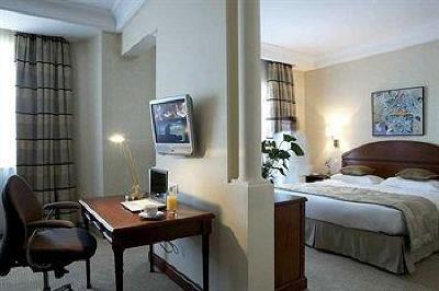 фото отеля Athenee Palace Hilton Bucharest