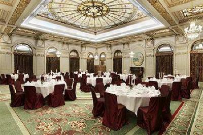 фото отеля Athenee Palace Hilton Bucharest