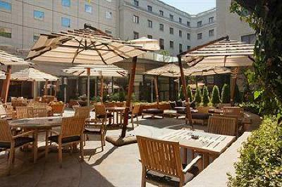 фото отеля Athenee Palace Hilton Bucharest