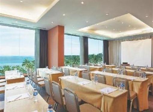 фото отеля Batam View Beach Resort