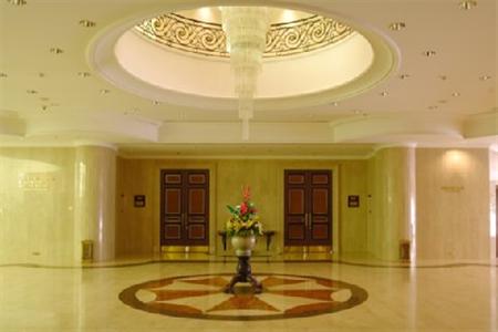 фото отеля Crowne Plaza Bahrain