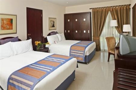 фото отеля Crowne Plaza Bahrain