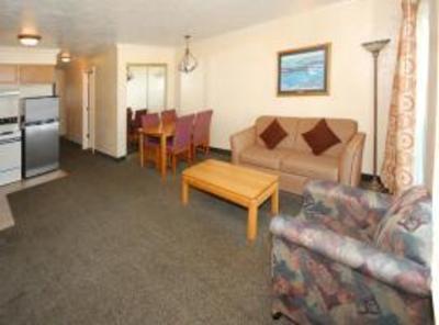 фото отеля BEST WESTERN PLUS Lincoln Sands Suites