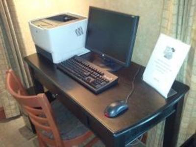 фото отеля BEST WESTERN PLUS Lincoln Sands Suites