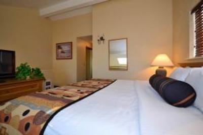 фото отеля BEST WESTERN PLUS Lincoln Sands Suites