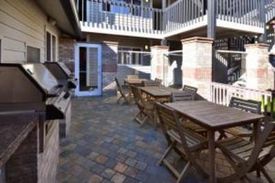 фото отеля BEST WESTERN PLUS Lincoln Sands Suites