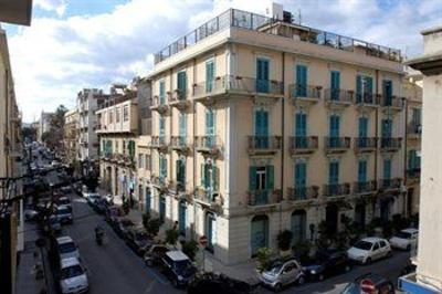 фото отеля Residence La Residenza Messina