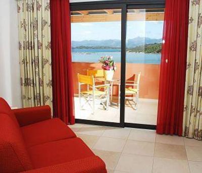 фото отеля Hotel Club Baja Bianca San Teodoro