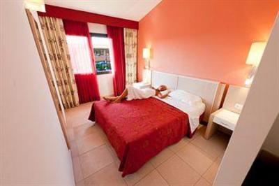 фото отеля Hotel Club Baja Bianca San Teodoro