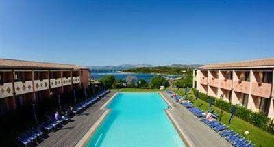 фото отеля Hotel Club Baja Bianca San Teodoro